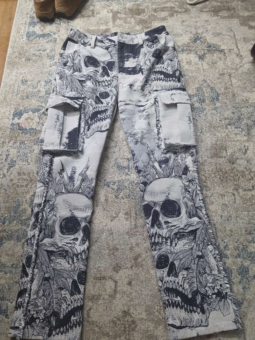 BKE Black & Cream Skull Print Cargo Pants